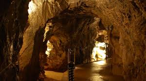 Linville Caverns