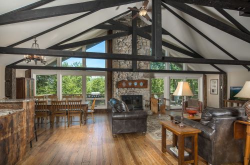 Majestic Mountain Haus