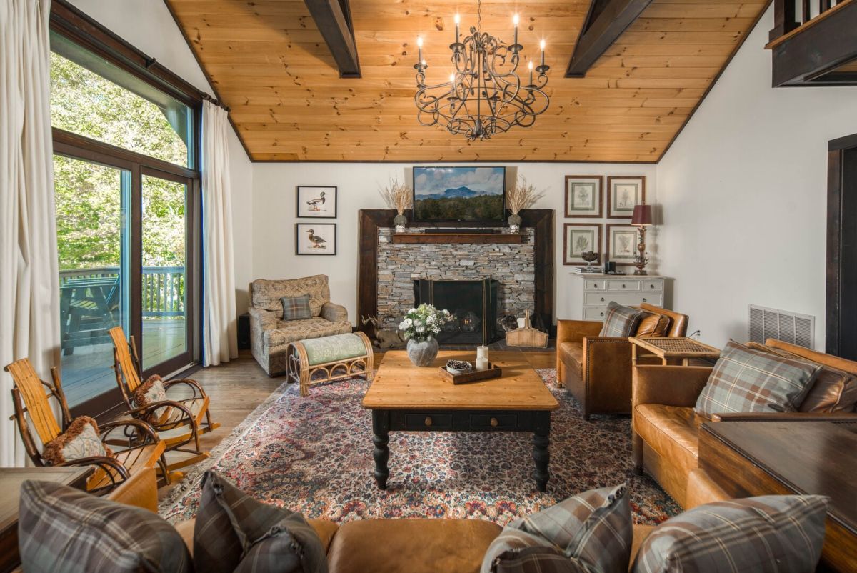 Pinnacle View Lodge